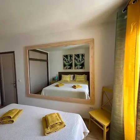 Sunny Corner, Delux Vista Mar And Pool *