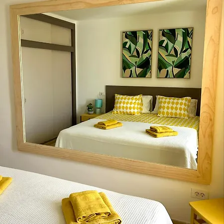 Sunny Corner, Delux Vista Mar And Pool Apartment Puerto del Carmen (Lanzarote)